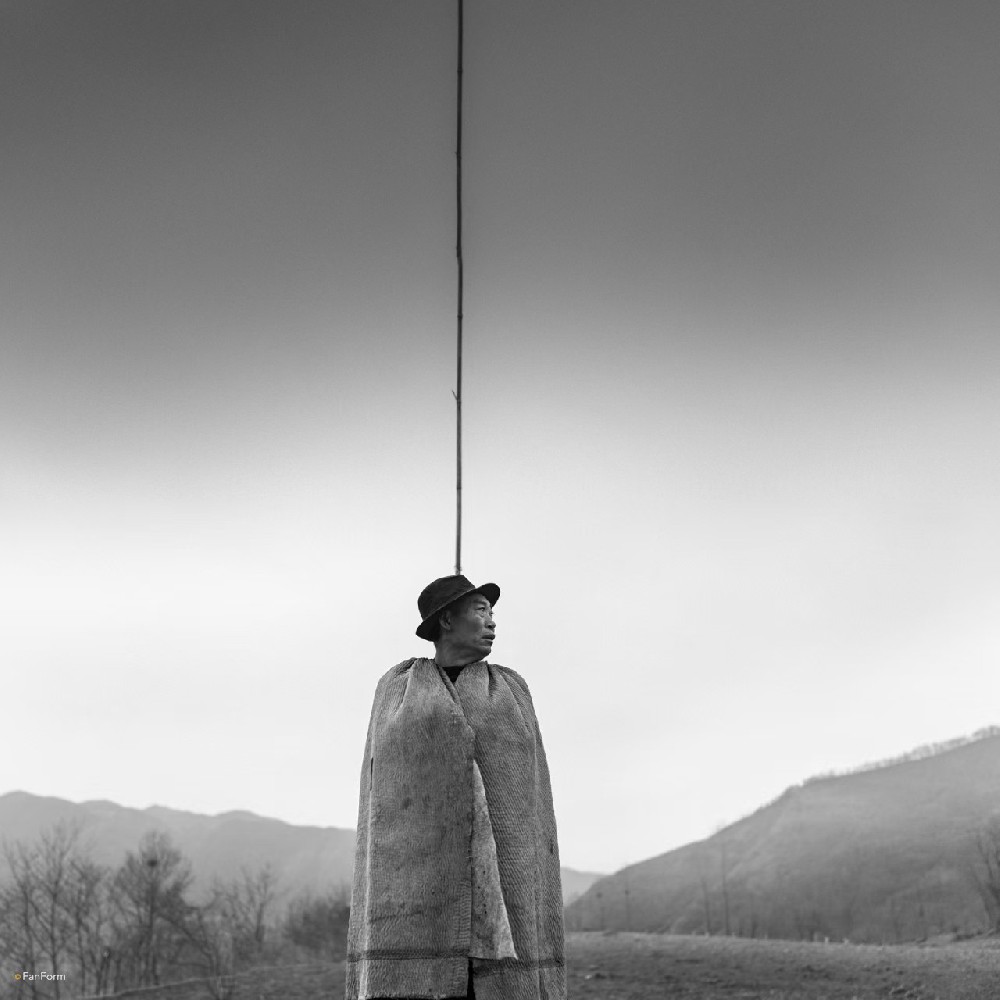 Yi People on the Liangshan Mountains by LiFan（Ⅰ）